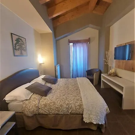 Ξενοδοχείο Altopiano Delle Rocche *
