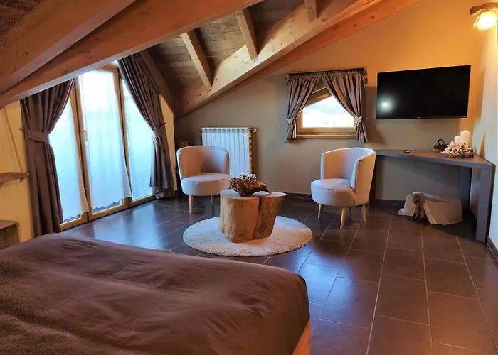 Otel Altopiano Delle Rocche Rocca di Mezzo