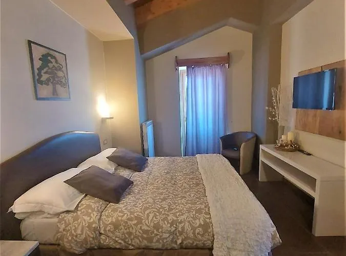 Ξενοδοχείο Altopiano Delle Rocche *